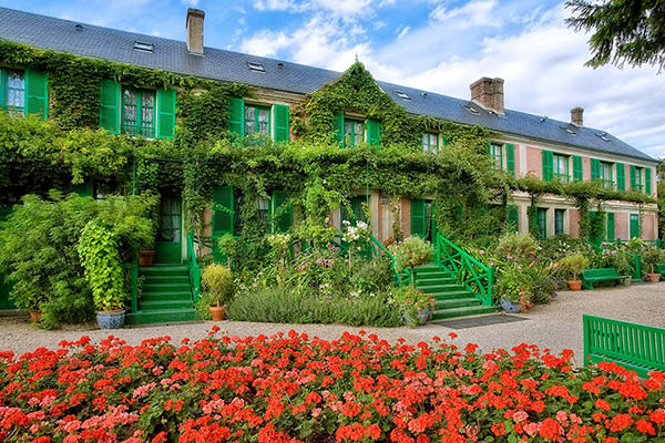 La Triste Toile du Départ: Claude Monet S'éteint dans sa Propriété à Giverny