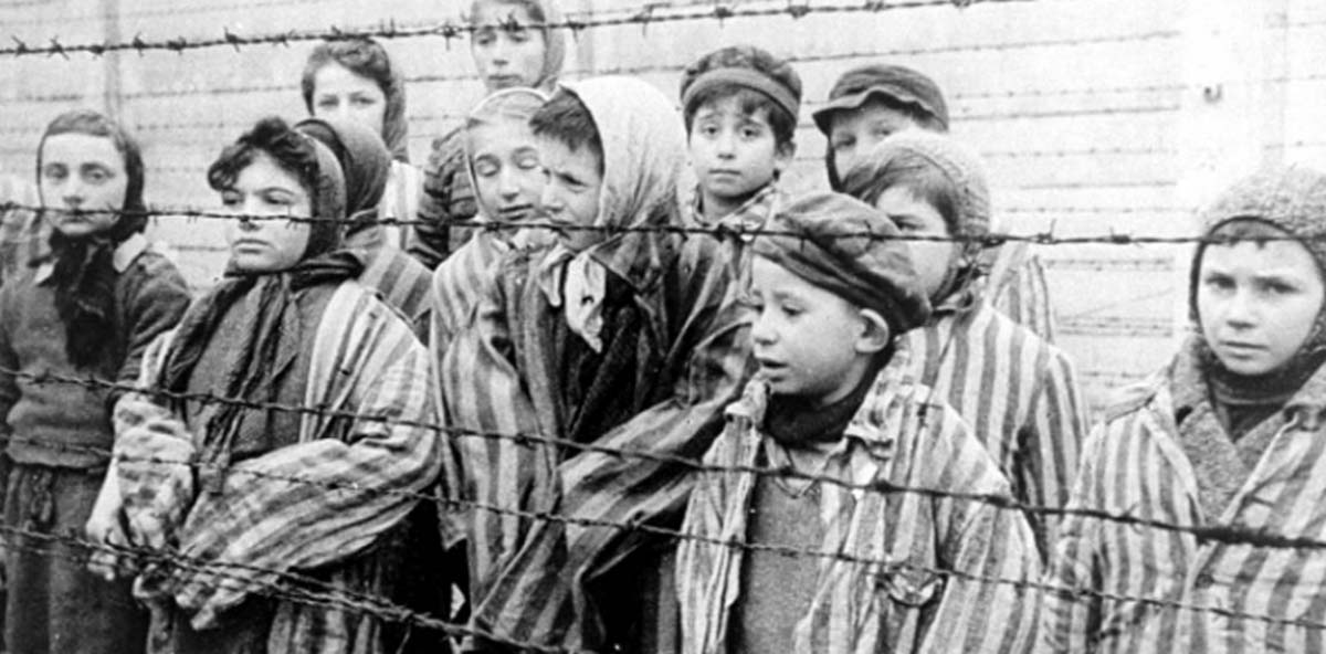 La Libération du Camp de Concentration de Ravensbrück