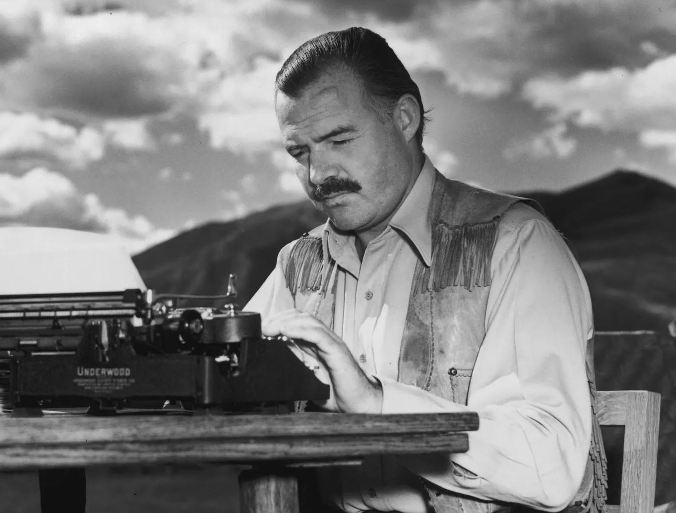 Suicide de l'écrivain américain Ernest Hemingway