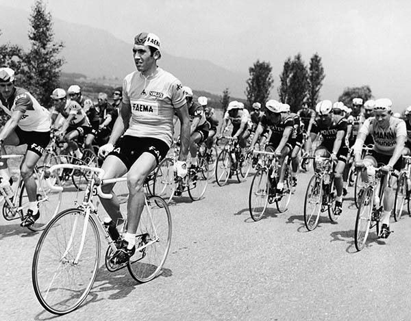 Eddy Merckx Remporte pour la 5 ème fois le Tour de France